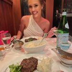 Laura Müller Instagram – nyc pt. 2 photo dump #week3 
xoxo gossip girl