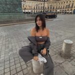 Laura Marra Instagram - Combien sur 10 pour ce look ? @patriziapepe