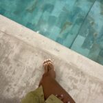 Laura Marra Instagram - Quel est votre look préféré d’Ibiza ? Moi c’est le dernier 👉🏼🍉 #ibiza