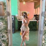 Laura Marra Instagram - Quel est votre look préféré d’Ibiza ? Moi c’est le dernier 👉🏼🍉 #ibiza