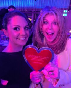 Laura Tobin Instagram - ❤️ Big love for @kategarraway 👏 The first standing ovation of the evening. Receiving @varietygb silver heart award for outstanding contribution to broadcasting earlier this week-Very well deserved. 🥰I was soooo proud to be there to support her with @benshephardofficial (who gave her the award) She still doesn’t realise how bloody amazing she is 🤩 A wonderful evening hosted by @noholdenback & chair @jonathanshalit @intertalentgroup 🥈 ❤️ winners included Bradley Walsh, @rochellehumes @sheridansmithster @j_corden @kellyhoppen @joancollinsdbe @abbeyclancy @officiallymaitlis clap with wine by @kylieminogue @garybarlowwines An incredible evening raising lots of money for disabled & disadvantaged children & younge people in the UK. And a fantastic end of awards performance by @mralfieboe Always great to say hi to @thespeakmans And lovely to see Jon Sopel who was co presenting with @officiallymaitlis for my first ever live TV forecast at the BBC around 16 years ago! #TimeFlies #awards