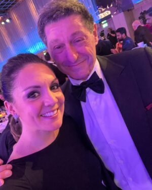 Laura Tobin Instagram - ❤️ Big love for @kategarraway 

👏 The first standing ovation of the evening.

Receiving @varietygb silver heart award for outstanding contribution to broadcasting earlier this week-Very well deserved.

🥰I was soooo proud to be there to support her with @benshephardofficial (who gave her the award) She still doesn’t realise how bloody amazing she is 🤩

A wonderful evening hosted by @noholdenback & chair @jonathanshalit @intertalentgroup 

🥈 ❤️ winners included Bradley Walsh, @rochellehumes @sheridansmithster @j_corden @kellyhoppen @joancollinsdbe @abbeyclancy @officiallymaitlis clap with wine by @kylieminogue @garybarlowwines 

An incredible evening raising lots of money for disabled & disadvantaged children & younge people in the UK. 

And a fantastic end of awards performance by @mralfieboe

Always great to say hi to @thespeakmans

And lovely to see Jon Sopel who was co presenting with @officiallymaitlis for my first ever live TV forecast at the BBC around 16 years ago! 

#TimeFlies #awards