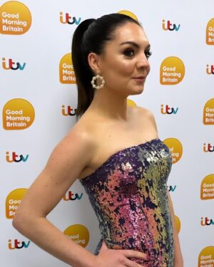 Laura Tobin Instagram - ✨ Palooza dump

What a great night @itvpalooza a showcase of some of the amazing content from 2023 and a sneak peak at 2024.

🥳Always fun partying with team @gmb

Glam
Styling- @debbiedresses 
👗 Hired @mywardrobe_hq 
💄 @kkelsing1 
💇‍♀️ @christinabhair