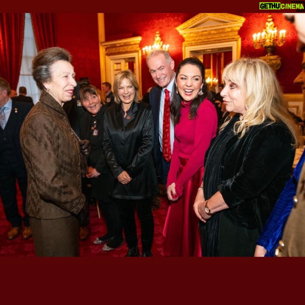 Laura Tobin Instagram - 🎄 I was honoured to be invited to St James Palace by @bestmagofficial to support @the.not.forgotten for their special annual Christmas reception & meet Her Royal Highness the Princess Royal who was delightful and spoke to everyone. More details in this weeks Best magazine