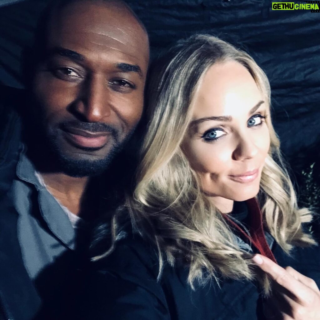 Laura Vandervoort Instagram - Doesn’t everyone drink stolen blood in the mornings from a hospital blood bank to start their day off right? 🧛‍♀️ 🩸 Flashback to the short lived by loved series ‘V Wars’ where I got to work again with my longtime talented friends @adrianholmes @bradturnerdirector @jessicatography @kimderkocsc @tjscottpictures for @netflix Eager to get back to work but frustratingly stuck reminiscing for now. #actorslife