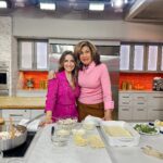 Laura Vitale Instagram - Catch me with my queen @hodakotb on the @todayshow this morning in the 10am hour (about 10:40ish) you’re gona love ittttt!!!❤️❤️