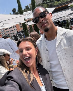 Laura Wontorra Instagram - who will win? 🏎️💨🏁