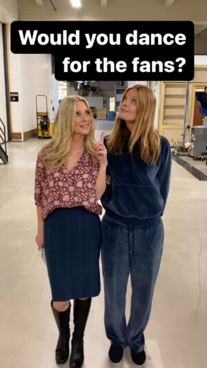 Lauralee Bell Instagram - Young & Restless cast, “WOULD YOU DANCE FOR THE FANS”?

After your loyalty and support for all these years, the least we could do to say THANK YOU is to show our best moves!!!
💃🕺You got us to #YR50 
#thereisnouswithoutyou #justhavingalittlefunyr 
We are kicking off a big week!!! Lots of celebrating and wanted you to feel part of the party!! 🎉🥂