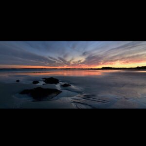 Laure Guibert Instagram - Magique 😳🌟💙#Bretagne