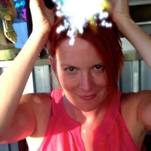 Laurel Holloman Instagram - Happy Magical Thanksgiving  to everyone.  So grateful for my family.  They keep me sane and teach me daily about love.  Hope I teach them a little bit too.. but feeling grateful  at this moment for my daughters and my extended family.  Bouncing around Barcelona, Spain with my nephew, my bestie Tracy, and my magical posse of artists @susi.remark and my favorite art dealer  @claudinegilgallery was priceless.  Life is about adventure. Taking risks and eye contact with the ones we love… swimming in a cold sea.  Staying up too late after watching the Opera in Madrid Or just laughing uncontrollably with your kids about silly things.  Also my recommendations.  Watch #lwordgenerationq  well … just because.  It is gonna blow your mind….And watch Tar.  I just watched it last night.  Very intense.  peace and Love #familyislove  #loveislove🌈