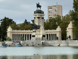Laurel Holloman Instagram - madrid photo dump