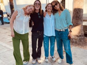 Laurel Holloman Instagram - ❤️❤️❤️