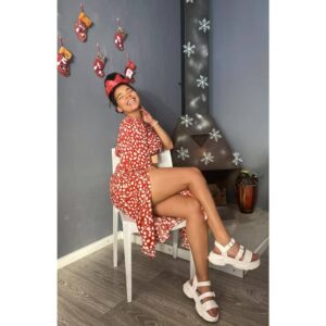 Lauren Joseph Instagram - Seasons greetings everyone. 

I was beyond blessed this Christmas.

Blessings to you all❤🎄🌞

📷@melissa_joseph_scheepers and @maurice.paige80