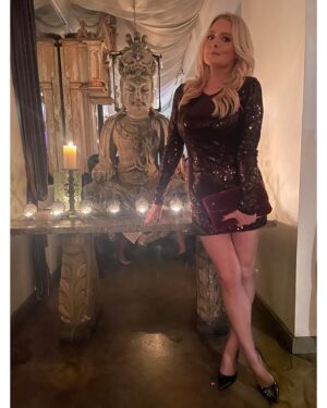 Lauren Ash Instagram - Saturday night I celebrated the #emmys with the @mptf night before party! (Shout out to our own pre-party at @surrules IYKYK) 

Hair @guiniushair 
Makeup @aaronpaulbeauty 
Dress @itsnbd 
Shoes @jessicasimpson 
Earrings @ettika 
Clutch vintage 

Check out slide 3 for a mini #Superstore reunion and slide 8 for the latest in the #hotnesshotmess series