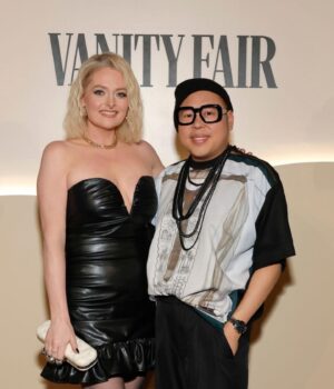 Lauren Ash Instagram - Had a time at the @amazonstudios @mgmstudios @vanityfair party last night! Make sure to check out the final 2 slides to see my fave part of any Hollywood night out: making my own afterparty and the iconic inspo for that.

Hair @guiniushair 
Makeup @ashlee_mullen 
Dress @loversfriendsla 
Shoes @stevemadden 
Necklace @mirandafrye 
Earrings @ettika