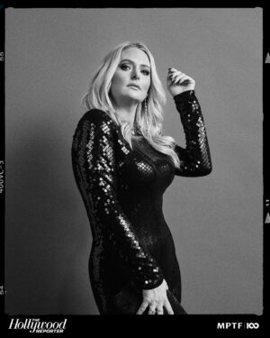 Lauren Ash Instagram - Saturday night I celebrated the #emmys with the @mptf night before party! (Shout out to our own pre-party at @surrules IYKYK) 

Hair @guiniushair 
Makeup @aaronpaulbeauty 
Dress @itsnbd 
Shoes @jessicasimpson 
Earrings @ettika 
Clutch vintage 

Check out slide 3 for a mini #Superstore reunion and slide 8 for the latest in the #hotnesshotmess series