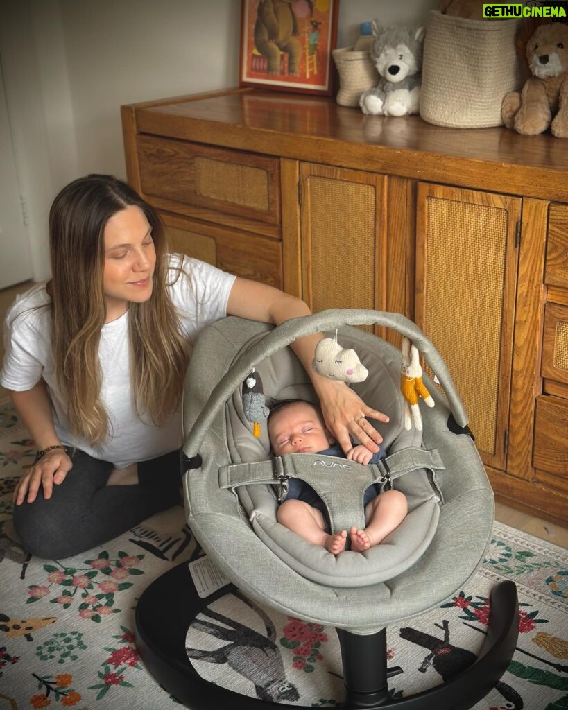 Lauren Collins Instagram - I am so excited to be partnering once again with @nuna_canada. I’ll be sharing some of my favourite products from this 🇨🇦 brand that I ACTUALLY use in my day to day life and my kids love! We all know and trust their car seats but have you tried the LEAF grow swing? If your baby loves to be rocked and held constantly (🙋🏼‍♀️🤪) the LEAF will be a game changer. The ultra smooth and quiet (!!) motion calms Leo right down. My back thanks you, Nuna. And the best part? It evolves with him into a toddler chair so we can use it for years to come. Doesn’t hurt that it looks chic too. Style and substance, we love to see it! #nunababy #nunacanada #nunaleafgrow #nunamom #ad