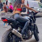 Lauren Cruz Instagram - Qui veut monter ! Je suis une pilote de ouf ahahahah