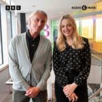 Lauren Laverne Instagram – Favourite Paul Weller track of all time? 💿

Paul Weller joined Lauren to talk about his forthcoming new 17th solo album, 66.

Listen to the full interview on @bbcsounds