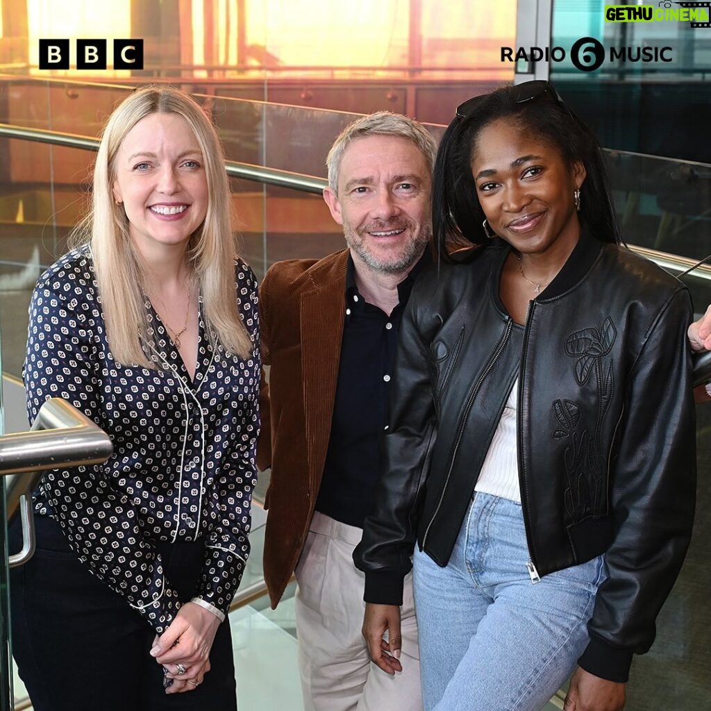 Lauren Laverne Instagram - Have you watched the new series of The Responder yet? 📺 Martin Freeman and Adelayo Adedayo joined Lauren to talk about series 2 of the hit show. Listen on @bbcsounds
