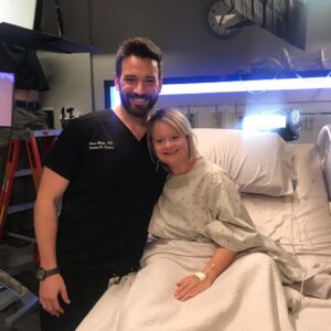 Lauren Potter Instagram - Tonight’s the night! Tune into @nbcchicagomed! I had the best time ever filming this episode! The entire cast and crew were the best ever!!! #onechicago