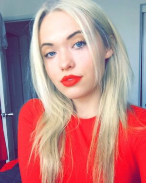 Lauren Taylor Instagram - I don't have valentine