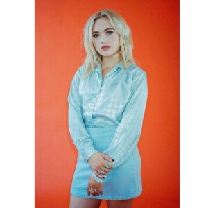 Lauren Taylor Instagram - girls on film | shot by the amaze @casenruiz