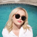 Lauren Taylor Instagram - hey tuesday