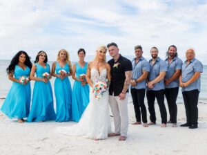 Lauren Williams Instagram - We chose the most perfect people to be in our wedding parties 🤍 With my sister as my Maid of Honor, my niece as my Flower Girl and my soul sisters as my bridesmaids, it meant the world to us to have those closest to us celebrate our love and happiness ❤️👩🏼‍❤️‍👨🏻 

P.S. my ladies looked STUNNING!! 😍🩵