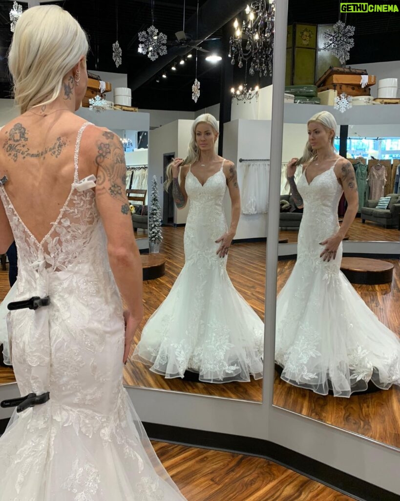 Lauren Williams Instagram - 8 days left until our wedding…… this was my #2 pick….. this dress had me trippin out so bad lol I knew the dress I ended up choosing was THE ONE, but this dress pulled on about 49% of my heartstrings 😅 Honestly I probably could have bought 5 wedding dresses that I tried on but….. I can’t wait for everyone to see the one I did end up choosing for our special day 🥰