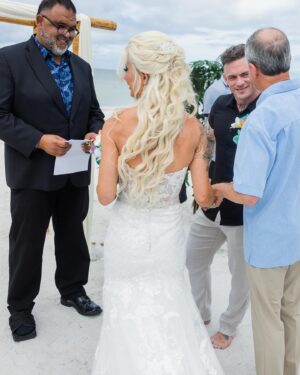 Lauren Williams Instagram - THE DRESS and the wedding of my dreams 🥰🥰