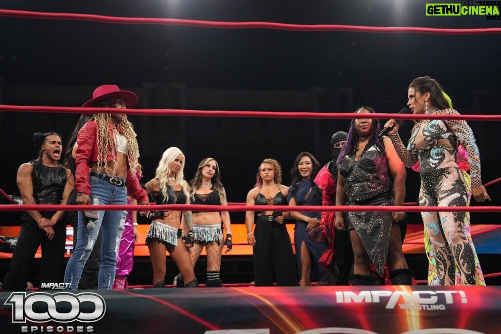 Lauren Williams Instagram - #TBP had a blast being home at @impactwrestling last week doing things like only we can do (like telling @gailkimitsme what’s up) 😉💖 @skyisvelvet and I have been overwhelmed with all the love we’ve received from our fellow co-workers and our amazing fans and we can’t thank you enough for giving us these moments and memories!