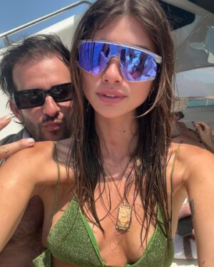 Laurie Marquet Instagram - Best of these days..
Ibiza ✌🏽💋