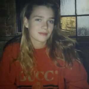 Laurie Holden Instagram - Flashback from when I was 19 in London. #baby #Gucci #happy days
