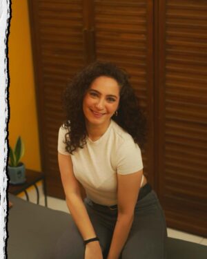 Lavina Tandon Instagram - Empowered and fearless !
.
.
Musing w/ @lavinatandon05 ❤️
.
.
.
#grain #budoirart #art #cinematicimages #cinema #photo #art #photoshoot #bodyart #lighting #naturallight #canon #photographer
