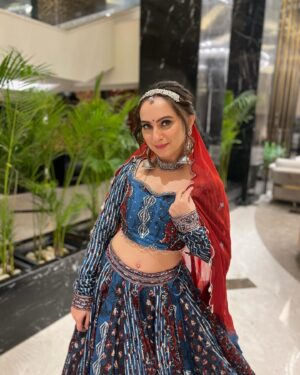 Lavina Tandon Instagram - JaipurFashionWeek 
Wearing @silai.bunai 
.
.
.
.
.
#latepost 
#fashionshow 
#rampingit 
#newyear 
#newwork