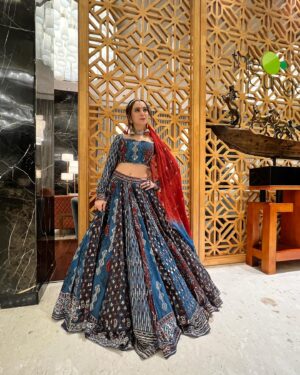Lavina Tandon Instagram - JaipurFashionWeek 
Wearing @silai.bunai 
.
.
.
.
.
#latepost 
#fashionshow 
#rampingit 
#newyear 
#newwork