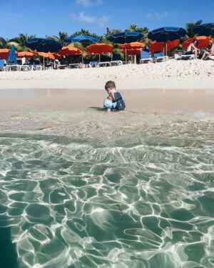 Léa Clermont-Dion Instagram - Last days in Saint Martin 🌞🥰 #lesgnocchisvoyagent