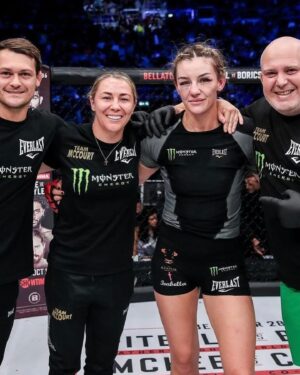 Leah McCourt Instagram - Proud to announce I have signed with @everlast for the fourth year.  The most iconic brand in combat. Beyond grateful to be their only female MMA athlete. 

Thank you to the whole team for their continued support & belief in me to help me get to where I am, through pandemics, setbacks and injuries.  No.1 contender and will be back in style.  Let’s go @everlast #GreatnessIsWitnin