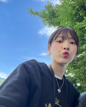 Lee Hae-in Instagram - 입술 모음😘😘😘🤐