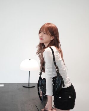 Lee Hae-in Instagram - ✨

@jwpei_official #jwpei