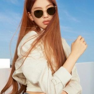 Lee Hye-in Instagram - #NewJeans #뉴진스
CARIN × Newjeans
