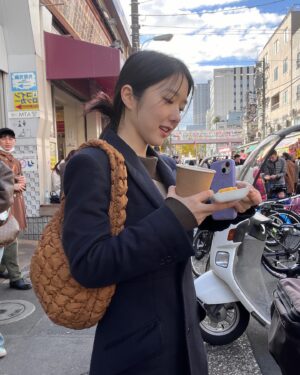 Lee Hye-seong Instagram - 맛집 🙂
