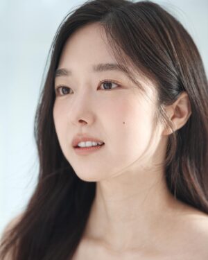 Lee Hye-seong Instagram - 2024년은 새로운 마음으로 :)

새해 복 많이 받으세요!