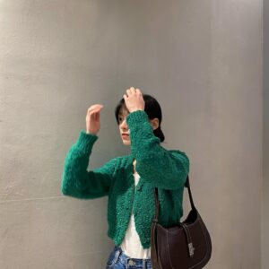Lee Jin-sol Instagram - 우당탕 12월👜
#gift#엠제이드#mjade_korea