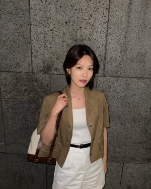 Lee Ju-woo Instagram - 🤎