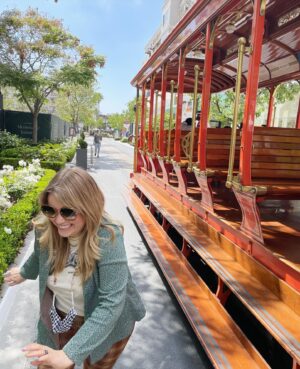 Lee Newton Instagram - “Ma’am, get off the tram If you’re just gonna take pictures”- a photo series in 3 images… 
*swipe thru*