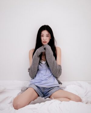 Lee Seo-bin Instagram - 