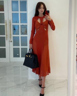 Lee Seo-el Instagram - 거울셀카이제그만. 근데 같이 셀카찍는 우리 루시 너~~무 귀여워서🥺💕