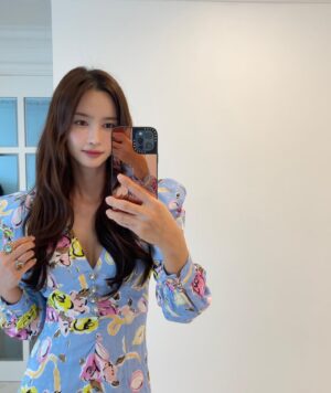 Lee Seo-el Instagram - sunday morning💤